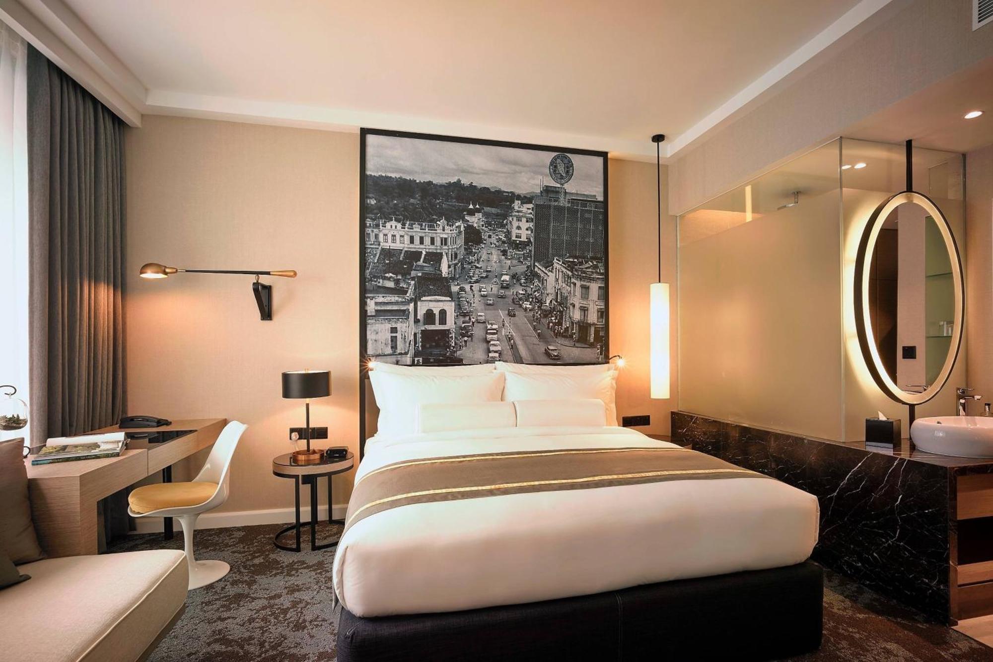 Hotel Stripes Kuala Lumpur, Autograph Collection Kültér fotó Deluxe Room